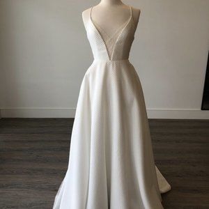 Anais Anette Millie Wedding Dress